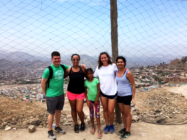 Pitt Students Partner with MedLife to Provide Care in Peru 
